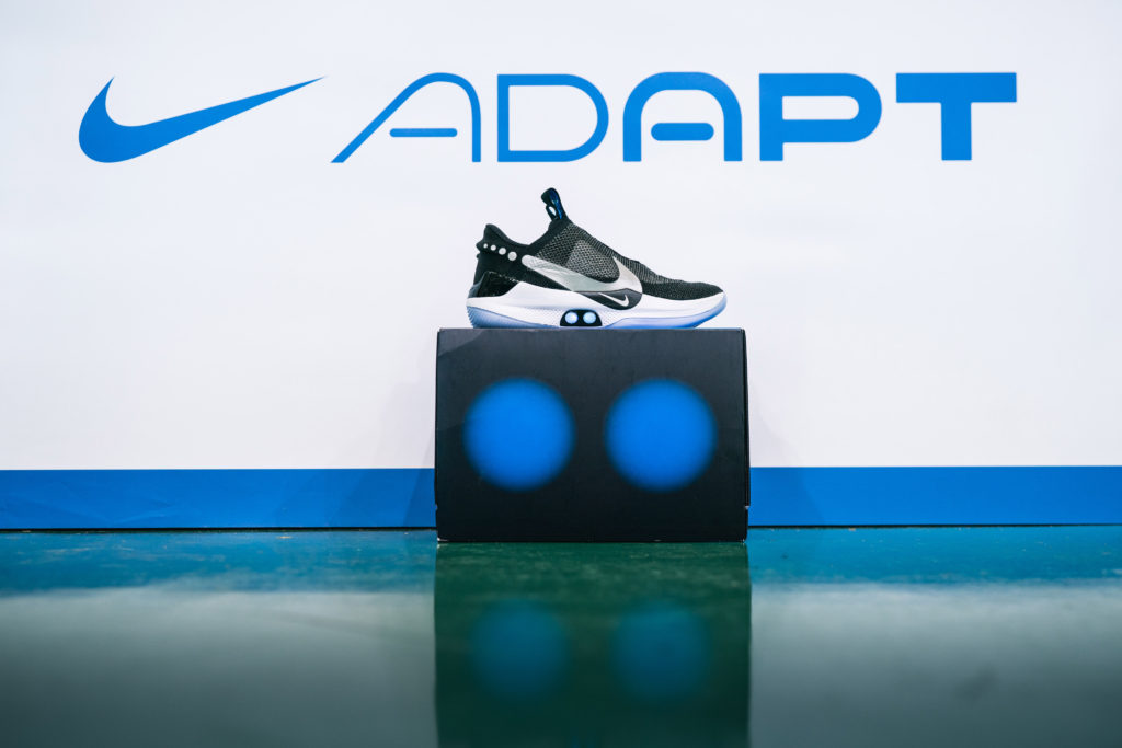 NIKE首對智能自動綁帶籃球鞋 NIKE ADAPT BB 4月5日起NIKEPLUS會員可優先登記試穿